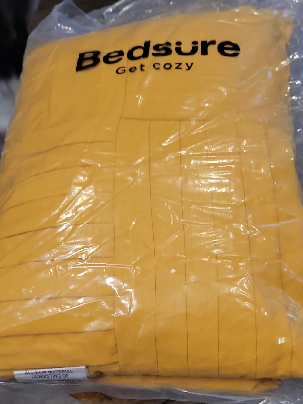 Bedsure CAL.KING COMFORTER SET,NIP!! Mustard Gold,Perfect! 104 X96 Inches